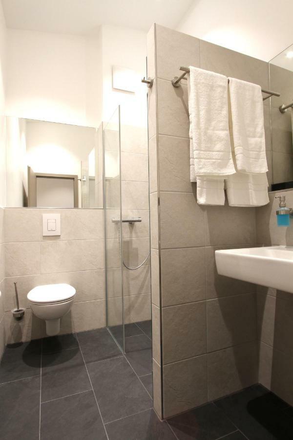 Neumann's Uebernachten Bed & Breakfast Plankstadt